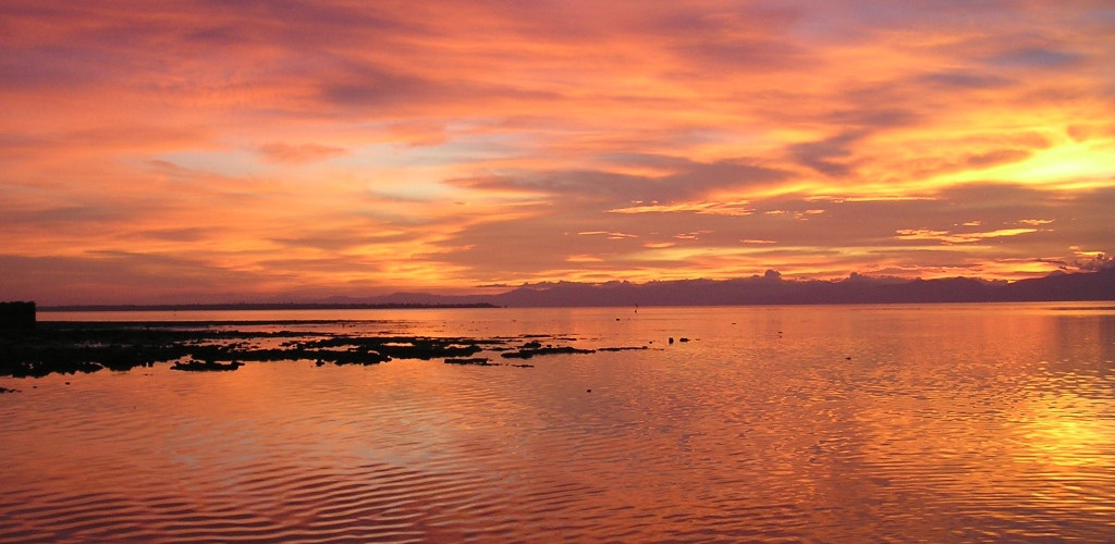 Un magnifique coucher de soleil aux Philippines.