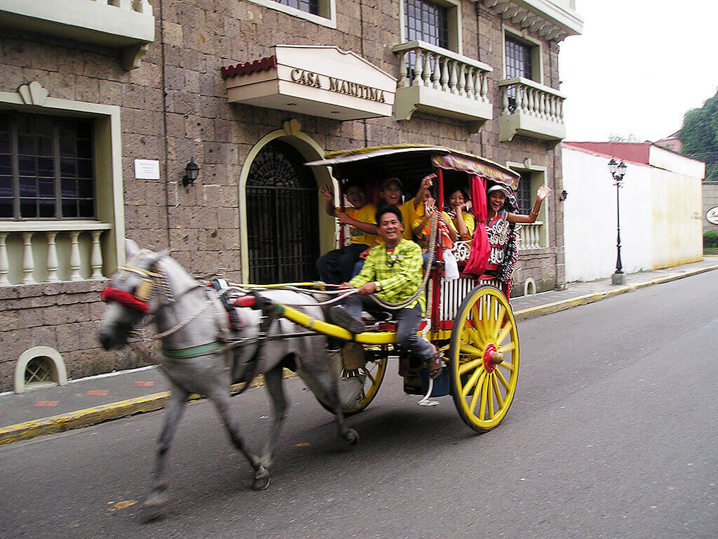 Calèche à Manille, Philippines.