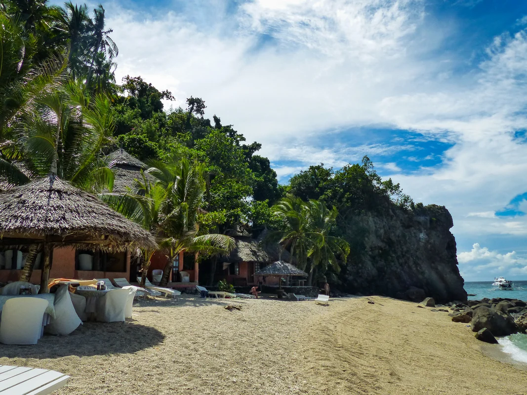 Paysages de l'île d'Apo dans la région de Negros aux Philippines